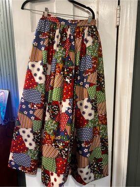 Adolfo 1970’s Vintage Women’s Patchwork Maxi  Skirt, XS, With Pockets!
